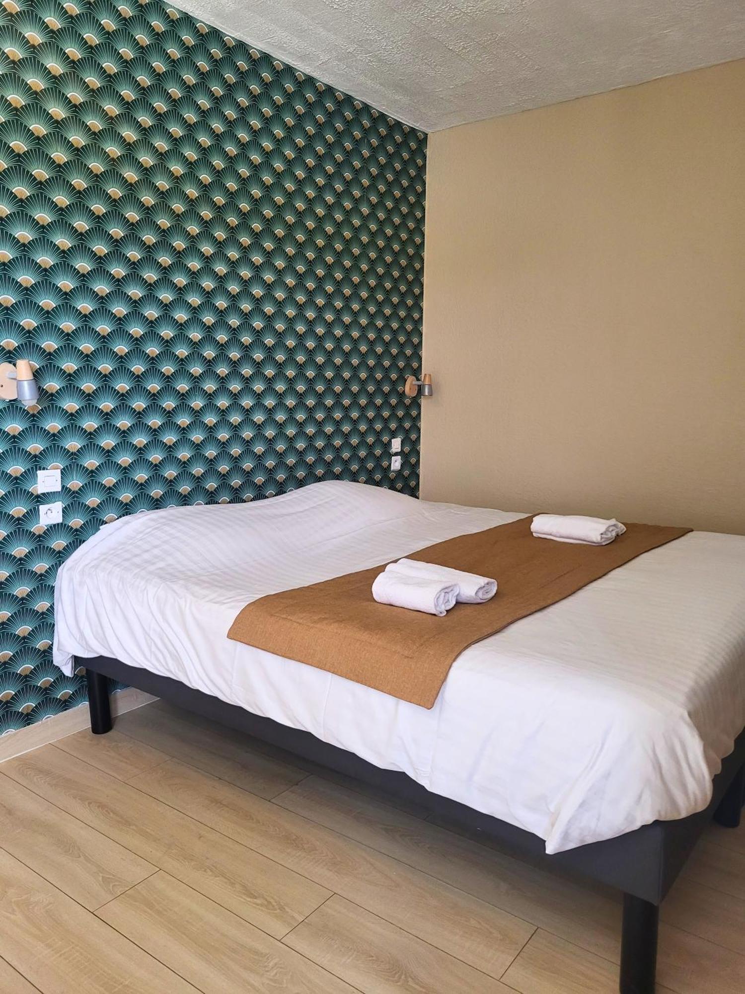 Hotel De La Mer Hyères Екстериор снимка