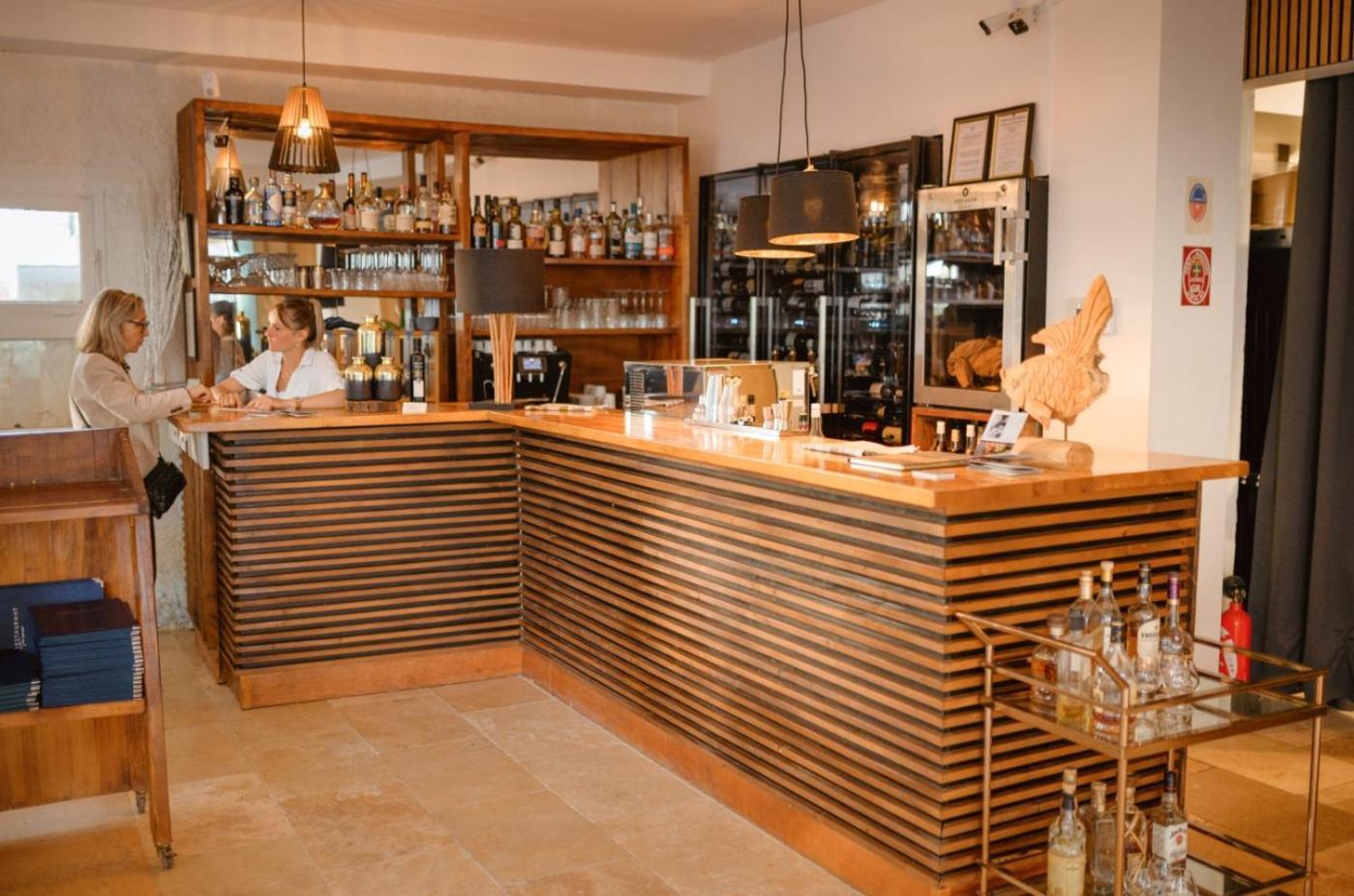 Hotel De La Mer Hyères Екстериор снимка