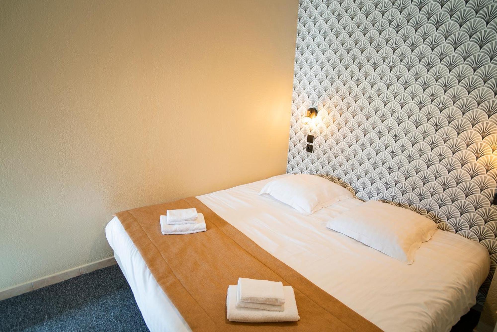 Hotel De La Mer Hyères Екстериор снимка