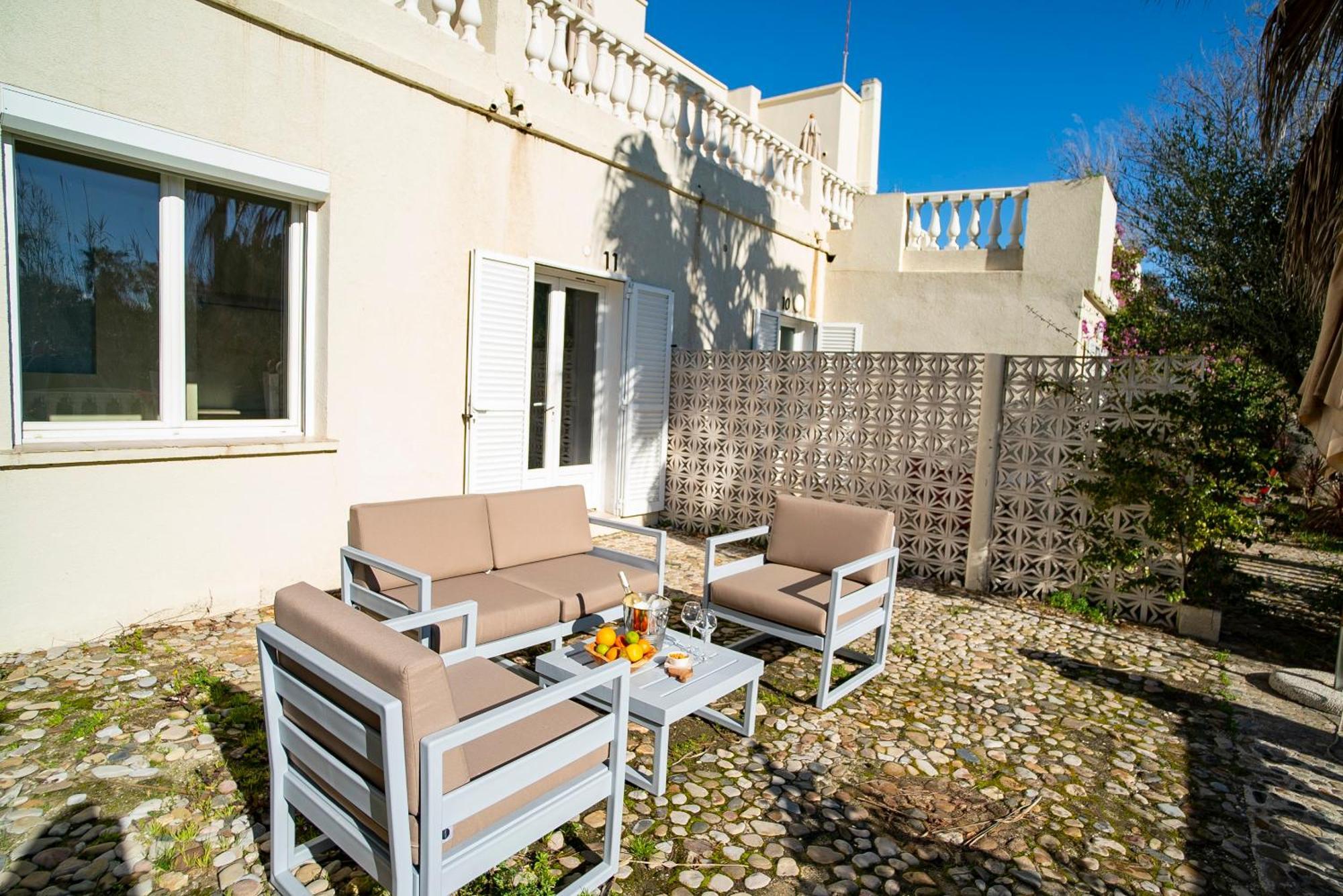 Hotel De La Mer Hyères Екстериор снимка