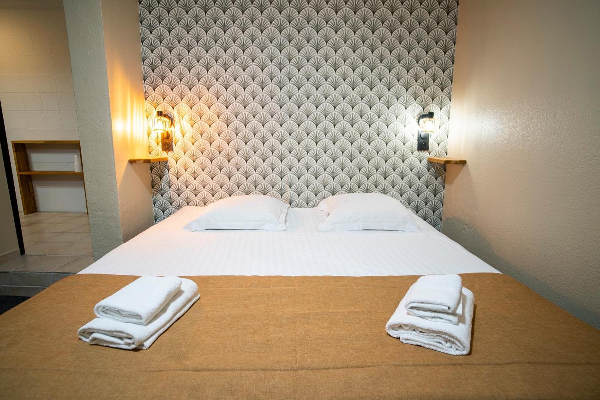 Hotel De La Mer Hyères Екстериор снимка